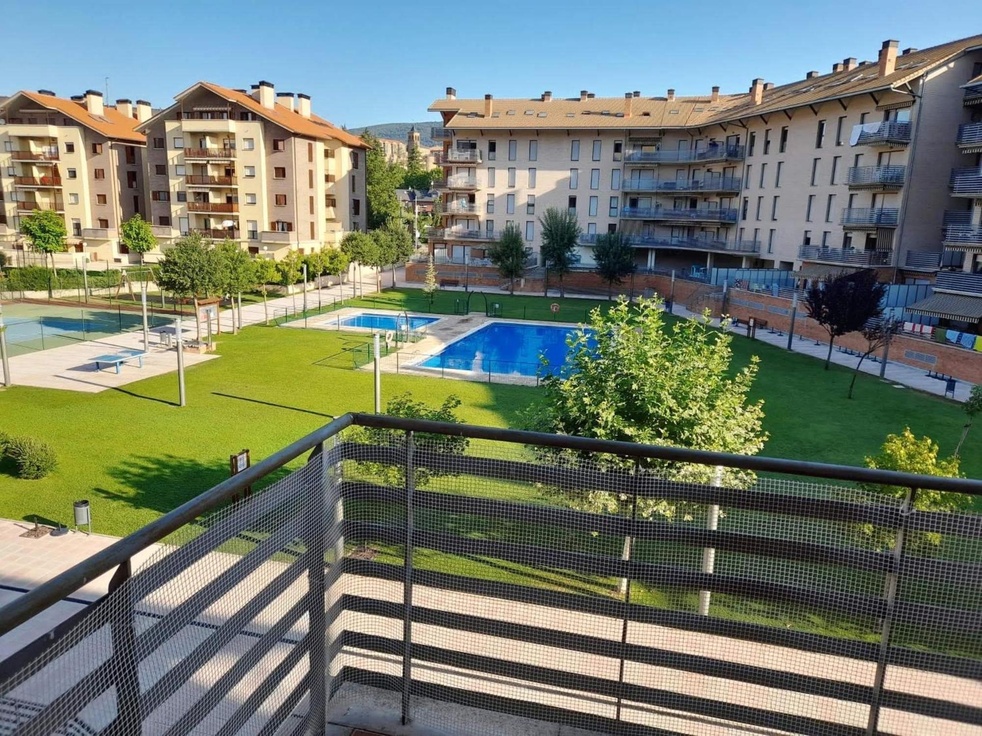 Apartament Pilartxo Jaca Zewnętrze zdjęcie